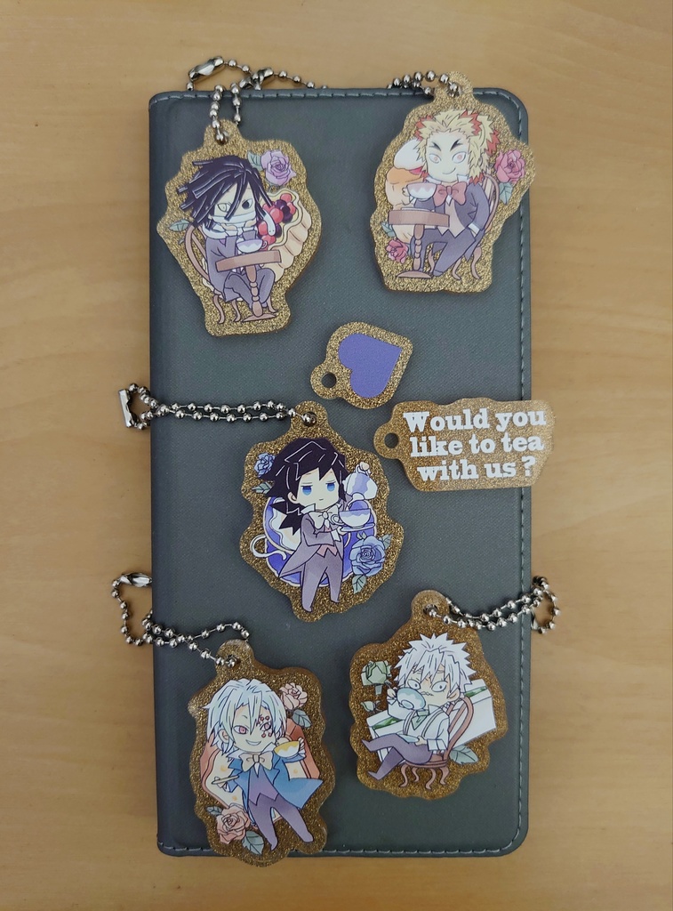 義勇さんたちの本格英国式アフタヌーンティゴールドチャームとトート・きんちゃく