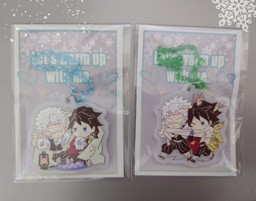 Be with youマルチケースといっしょにぬくぬく記念のアクキー