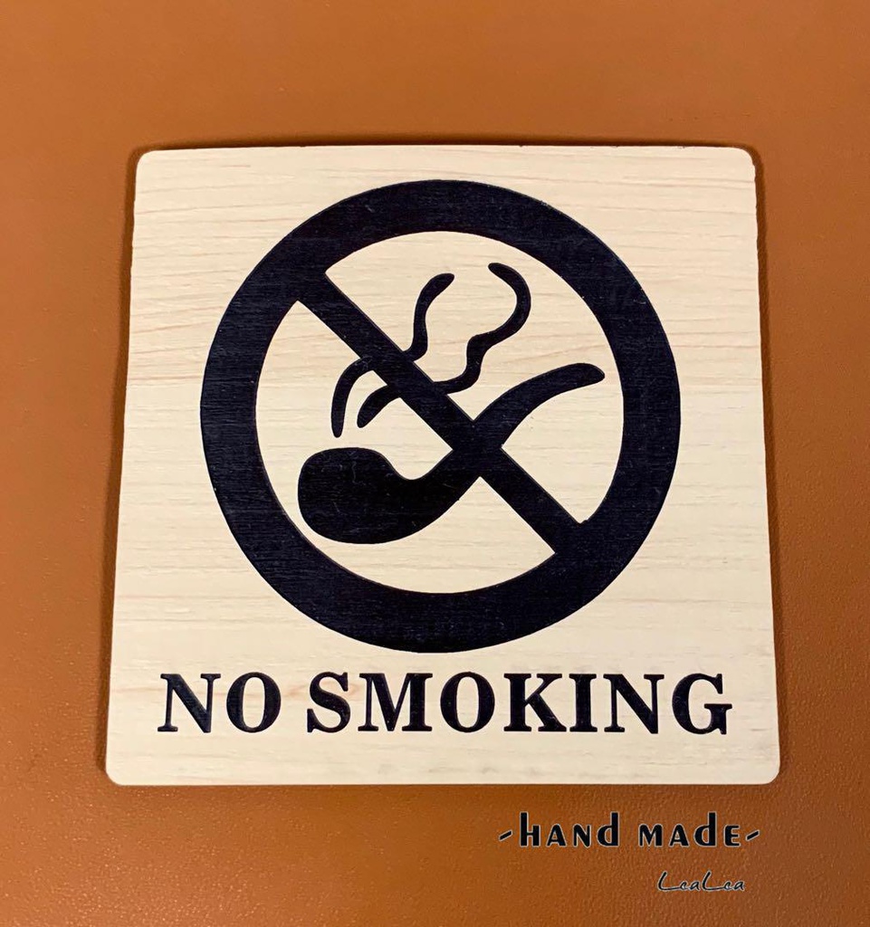 【禁煙 NO SMOKING サインプレート】アクリル彫刻