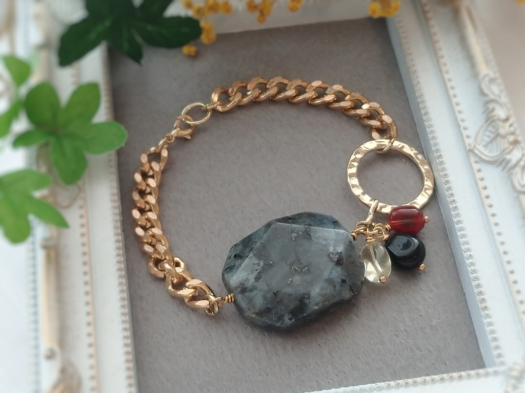 大典太光世イメージ天然石ブレスレット