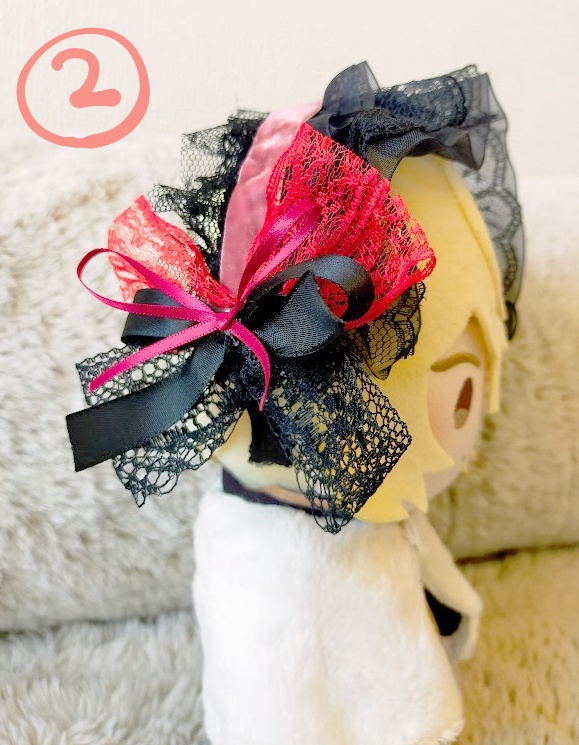 カチューシャ赤黒