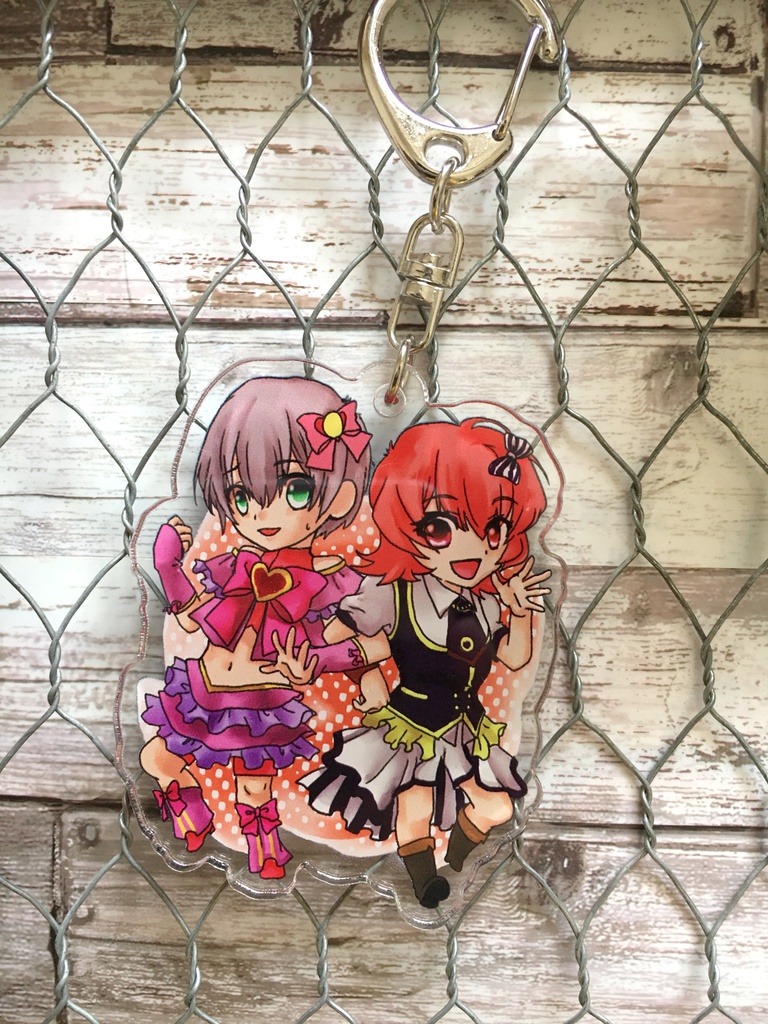 魔法少女ルカとアイドルイリアのアクキー