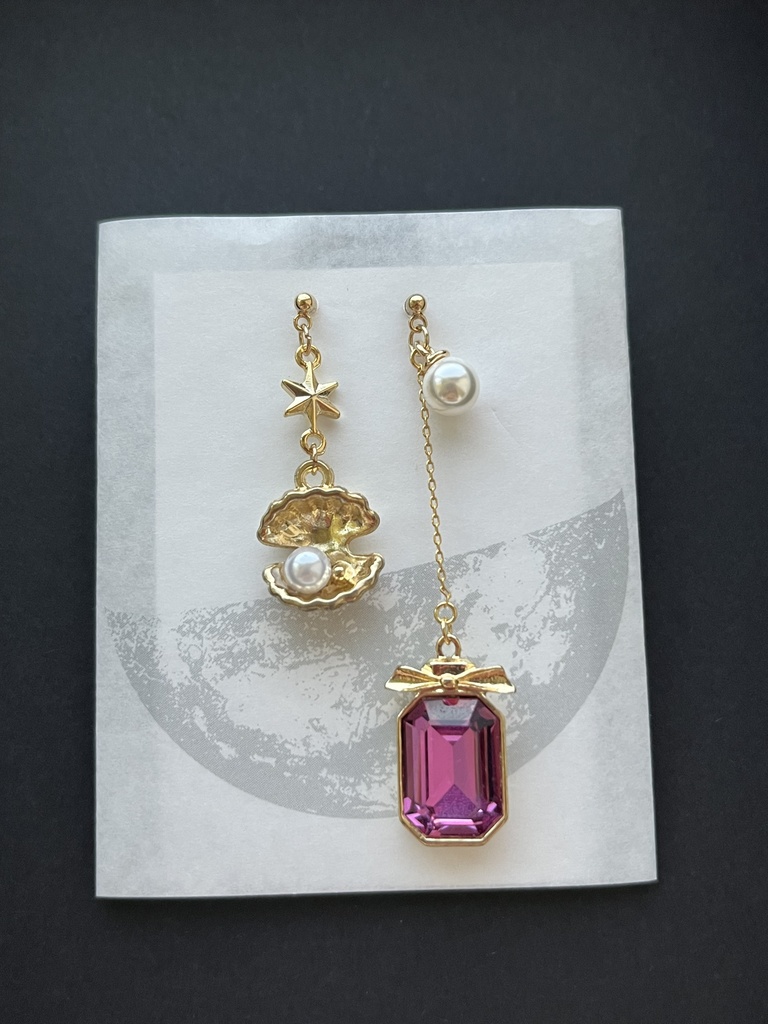 ホムラ　ピアス