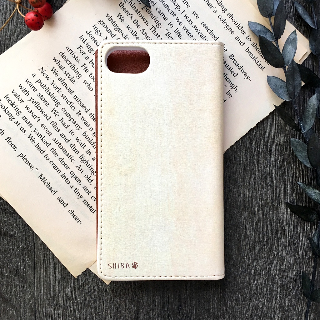 まんまる柴犬のウッド調手帳型ケース(黒柴) iphone16 iphone14 iphone15 全機種対応 犬 柴犬