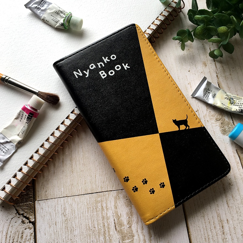 にゃんこスケッチブックの手帳型スマホケース iphone16e iPhone17 Air iphone14 iphone15 全機種対応 猫 黒猫 スマホケース