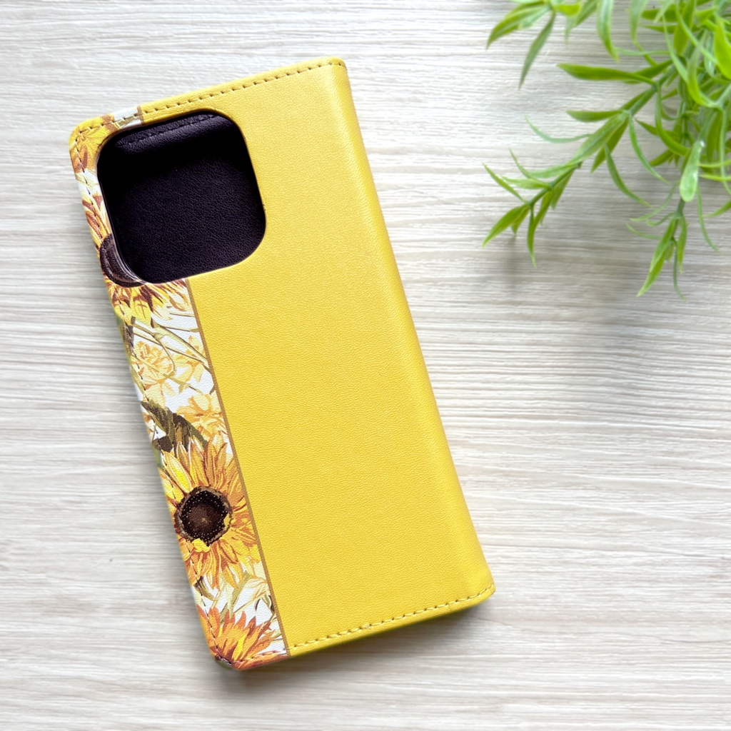 夏のひまわりの手帳型スマホケース 花 スマホケース SE3 第3世代 iPhone17 Air iphone16e iphone14 iphone15 全機種対応