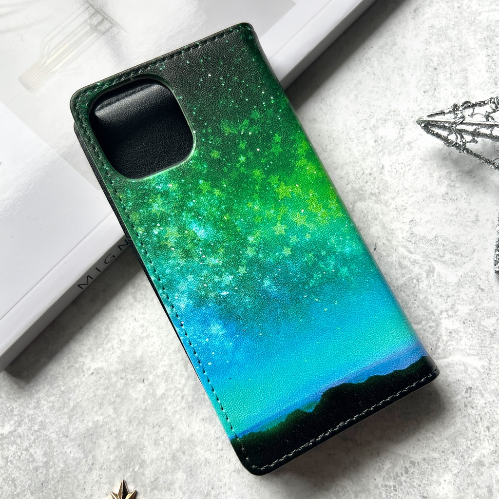 満月とねこの手帳型スマホケース(グリーン) iphone16e iphone14 iphone17 全機種対応 猫 スマホケース 黒猫