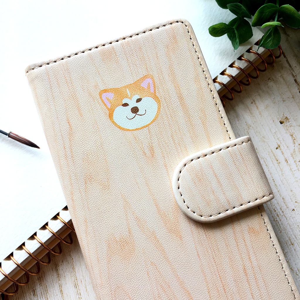 むくむく秋田犬の手帳型スマホケース 全機種対応 手帳型 スマホケース iphone15 iphone16 犬  秋田犬 iphone14