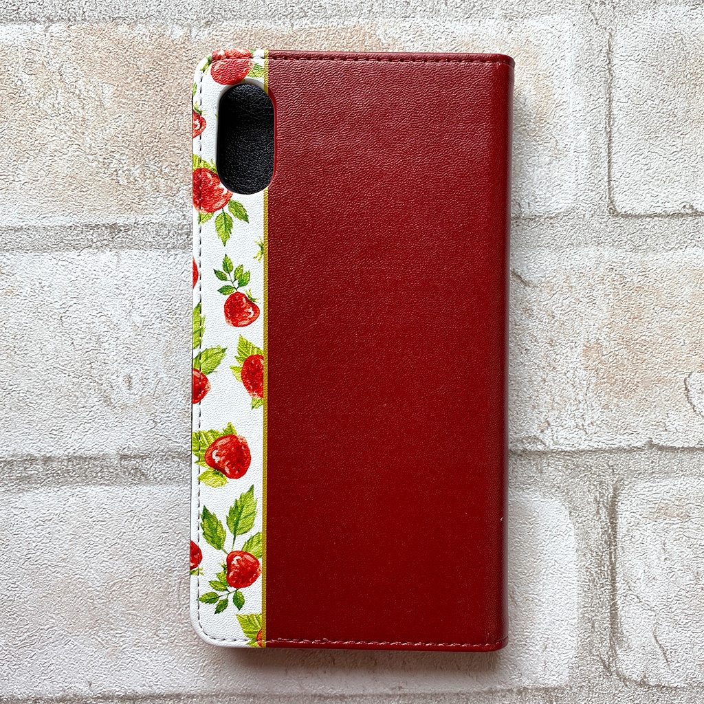 ワイルドストロベリーの手帳型スマホケース スマホケース iPhone17 Air iphone16e iphone14 iphone15 全機種対応 いちご ストロベリー