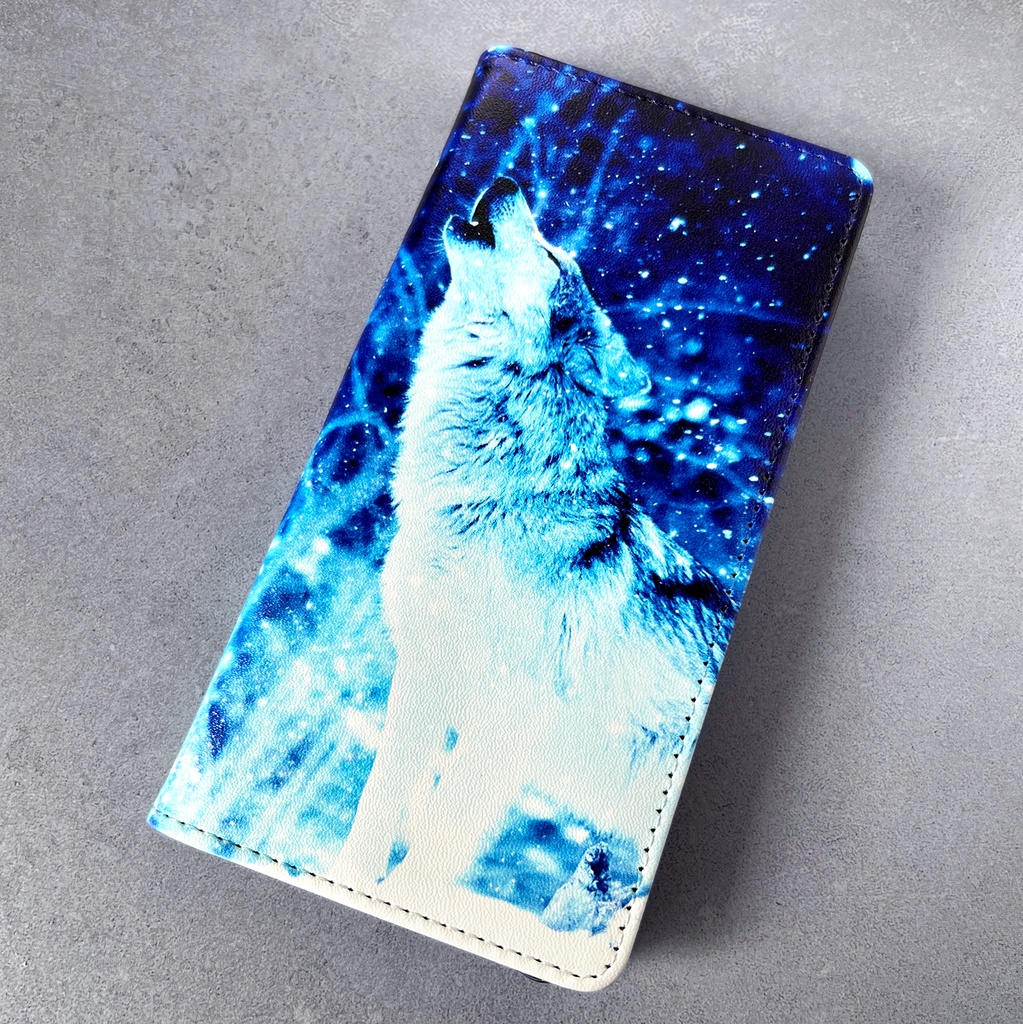 雪原のオオカミ 手帳型スマホケース iphone16e iphone14 iPhone17e Air iphone15 全機種対応 狼 冬 雪 スマホケース