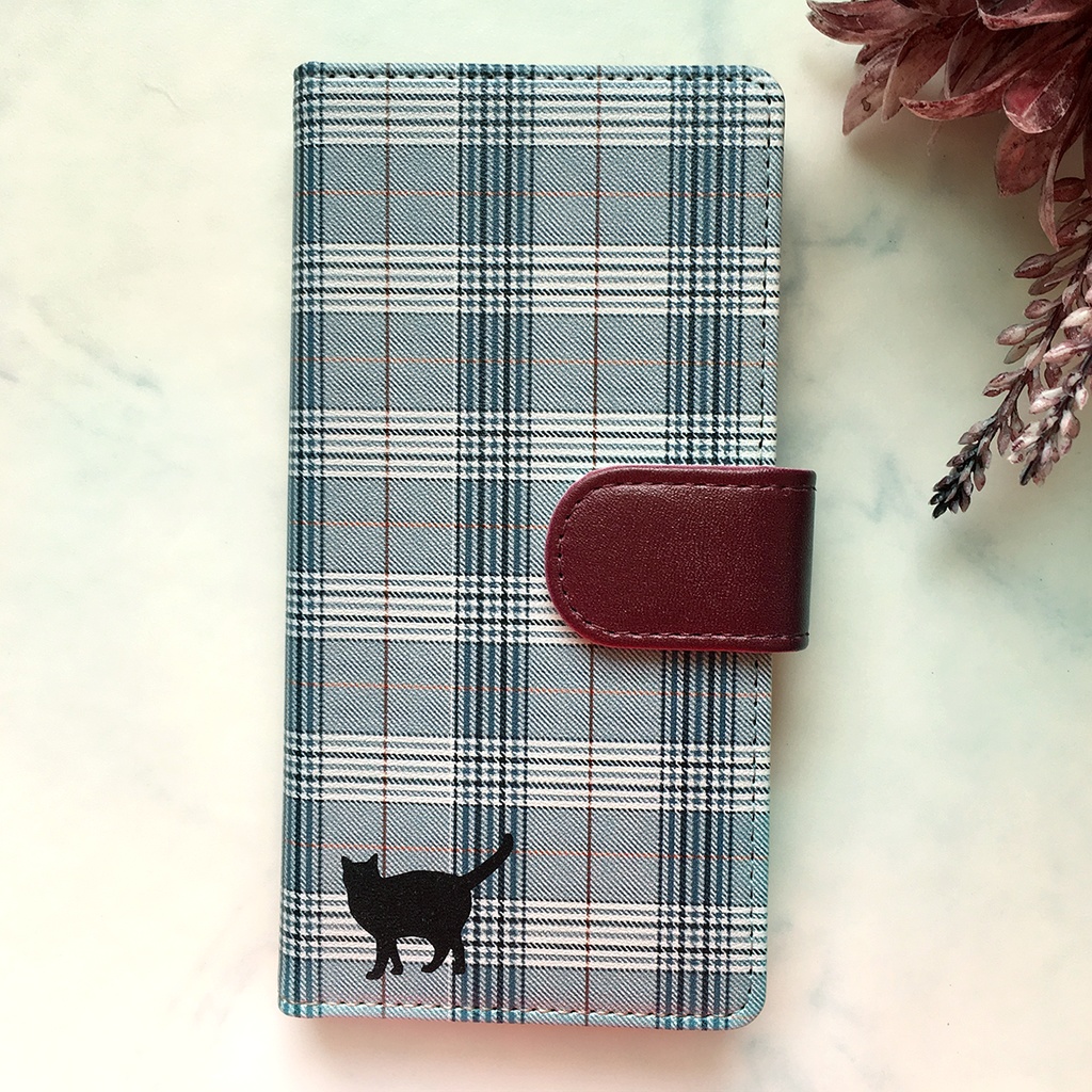 猫とグレンチェックの手帳型スマホケース(ボルドー) 全機種対応 手帳型 スマホケース iphone15 iphone16e 猫 黒猫 iPhone17 Air iphone14