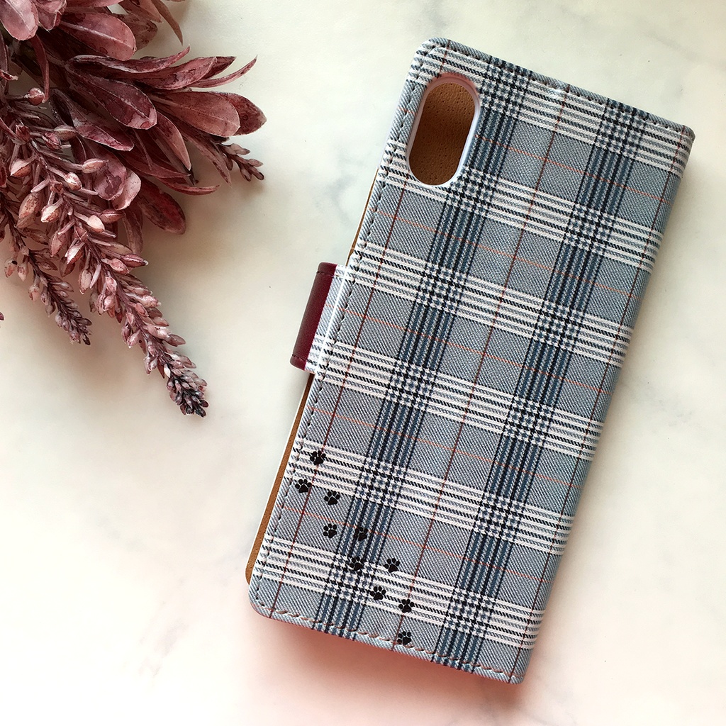 猫とグレンチェックの手帳型スマホケース(ボルドー) 全機種対応 手帳型 スマホケース iphone15 iphone16e 猫 黒猫 iPhone17 Air iphone14