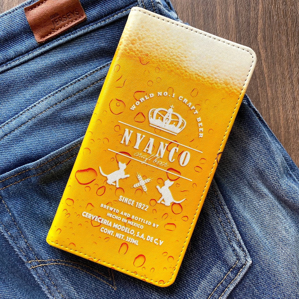 ビールにゃんこの手帳型ケース iphone16e iphone14 iphone15 全機種対応 猫 ビール スマホケース