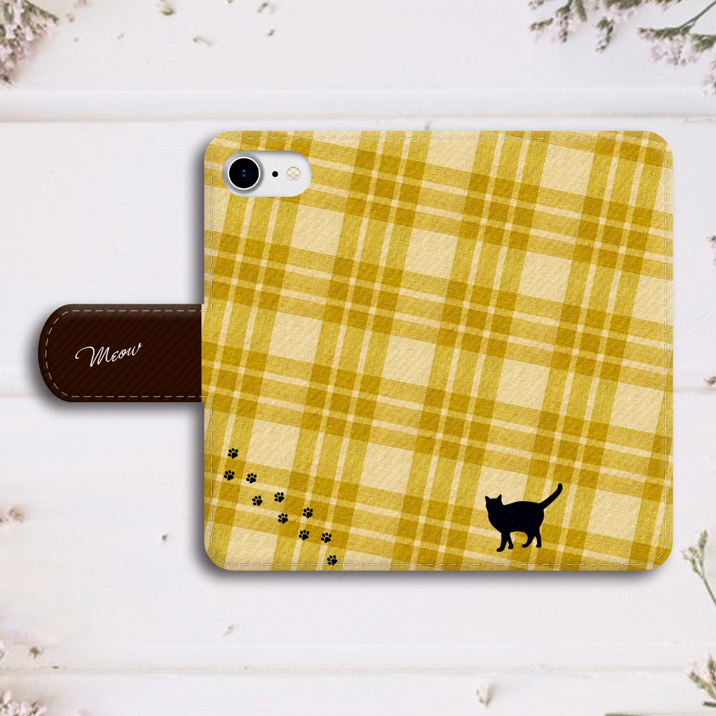 猫とチェックの手帳型スマホケース(マスタード×ブラウン) 全機種対応 手帳型 スマホケース iphone15 iphone16e 猫 黒猫 iPhone17 Air iphone14