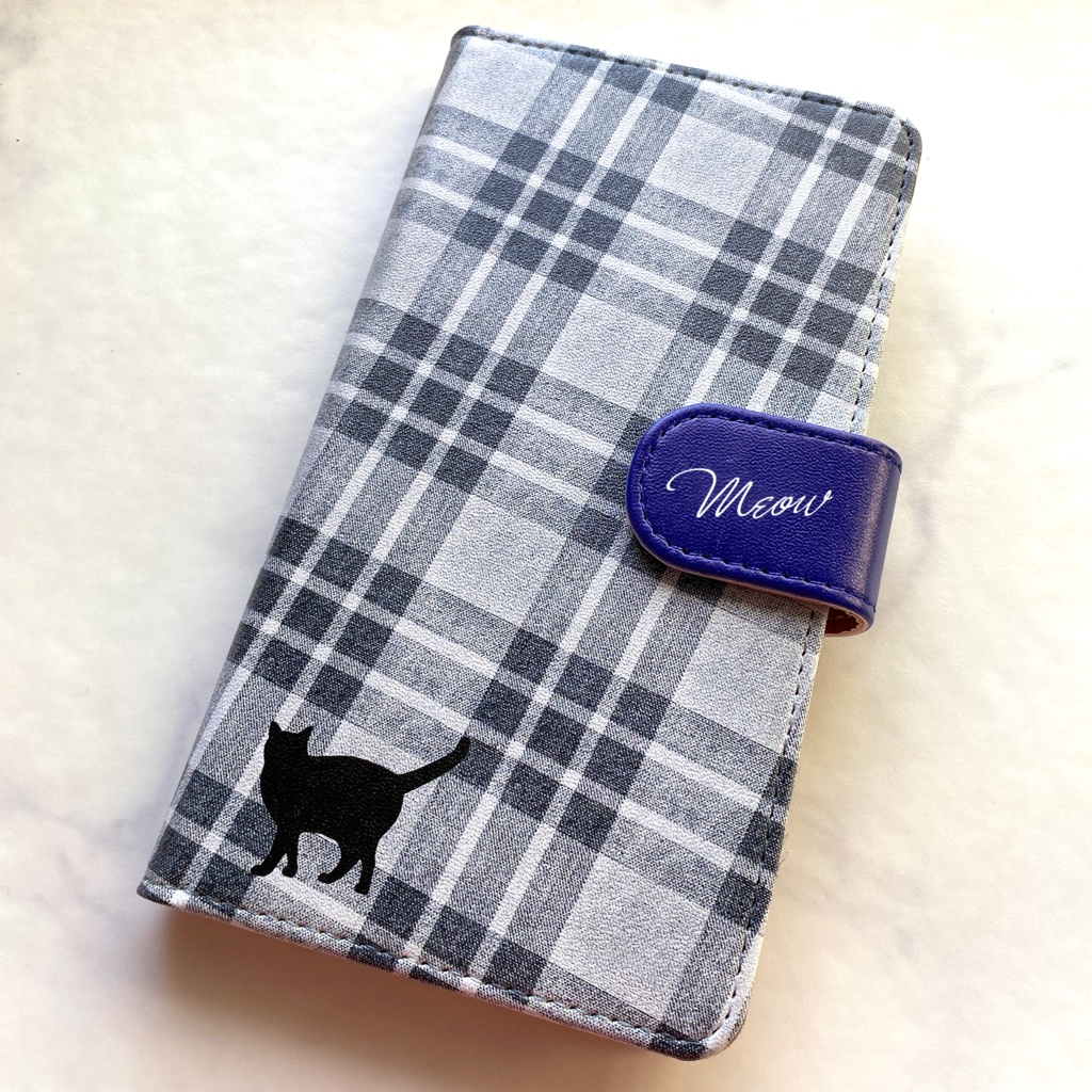 猫とチェックの手帳型スマホケース(グレー×青) 全機種対応 手帳型 スマホケース iphone15 iphone16e 猫 黒猫 iPhone17 Air iphone14