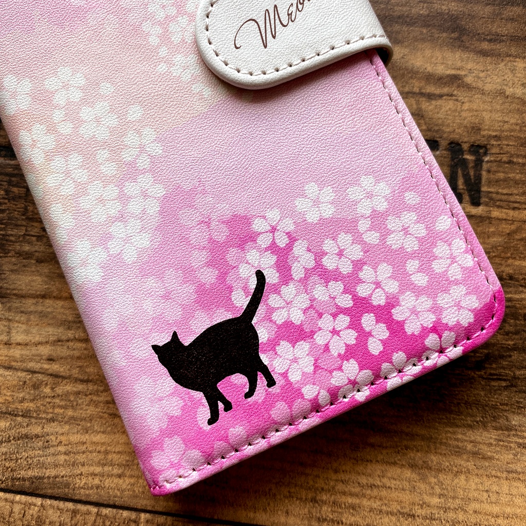 猫と桜の手帳型スマホケース(薄紅) 全機種対応 手帳型 スマホケース iphone15 iphone16e 猫 黒猫 桜 花 春 iphone14