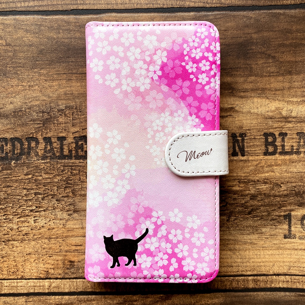 猫と桜の手帳型スマホケース(薄紅) 全機種対応 手帳型 スマホケース iphone15 iphone16e 猫 黒猫 桜 花 春 iphone14
