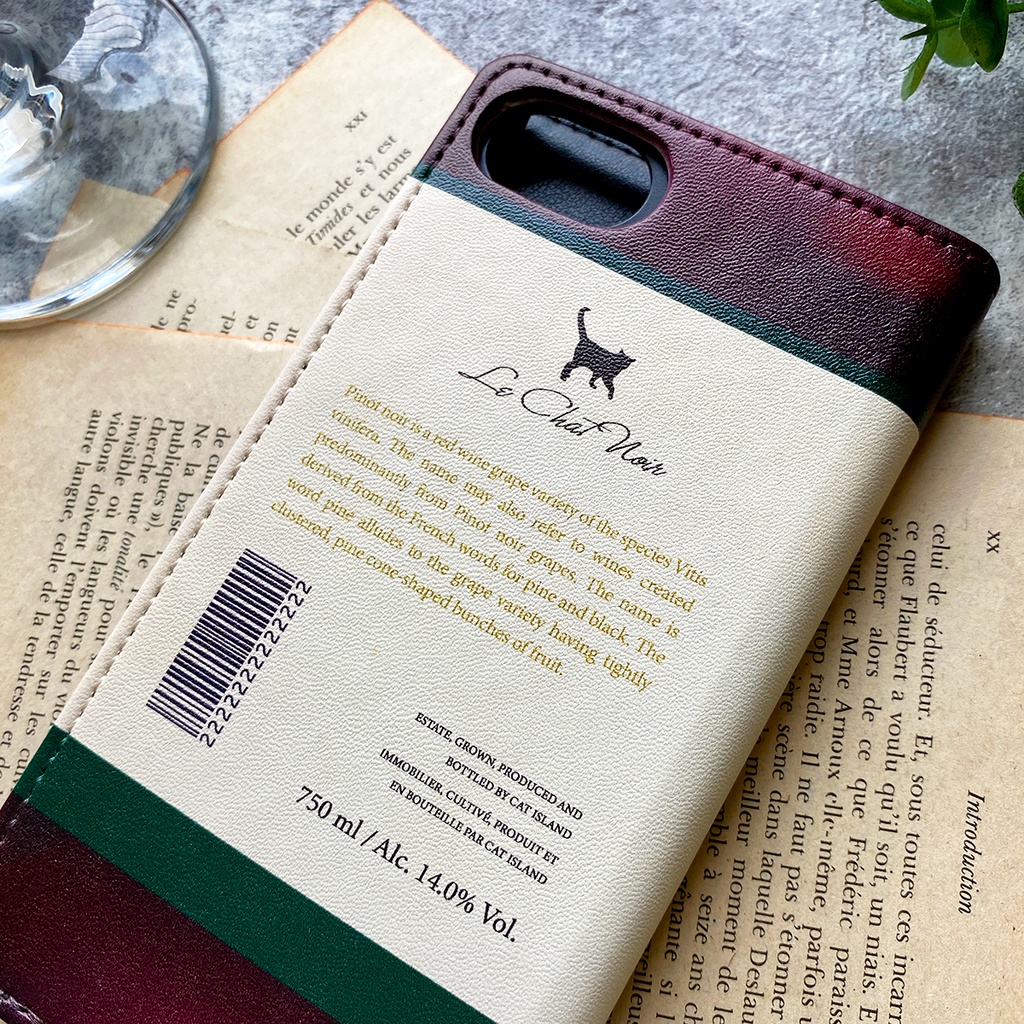 にゃんこワインの手帳型ケース(赤/ ピノ・ノワール) iphone16e iphone14 iphone15 全機種対応 猫 黒猫 スマホケース