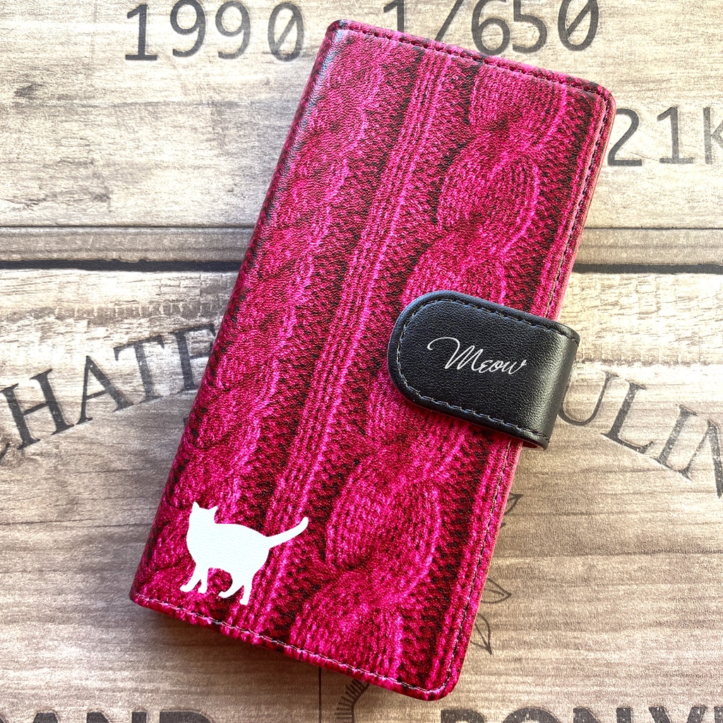 にゃんこニットの手帳型スマホケース(マゼンタ) 全機種対応 手帳型 スマホケース iphone15 iphone16e iphone14 iPhone17 Air 猫