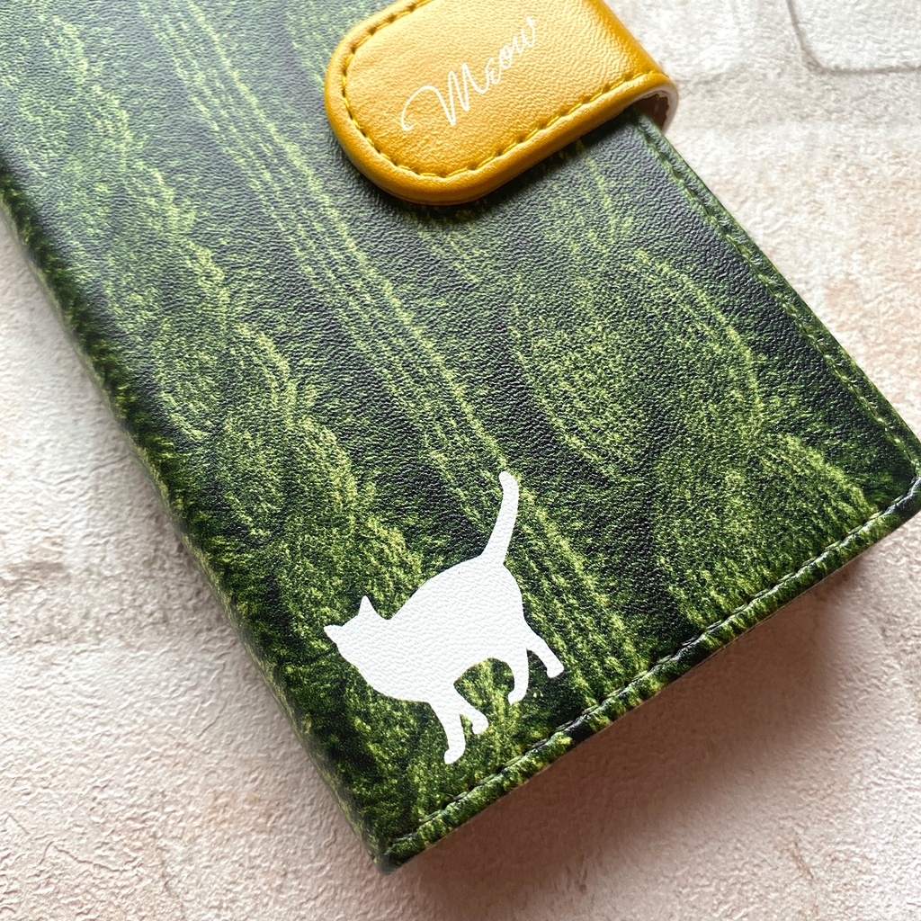 にゃんこニットの手帳型スマホケース(オリーブ) 全機種対応 手帳型 スマホケース iphone15 iphone16e iphone14 iPhone17 Air 猫