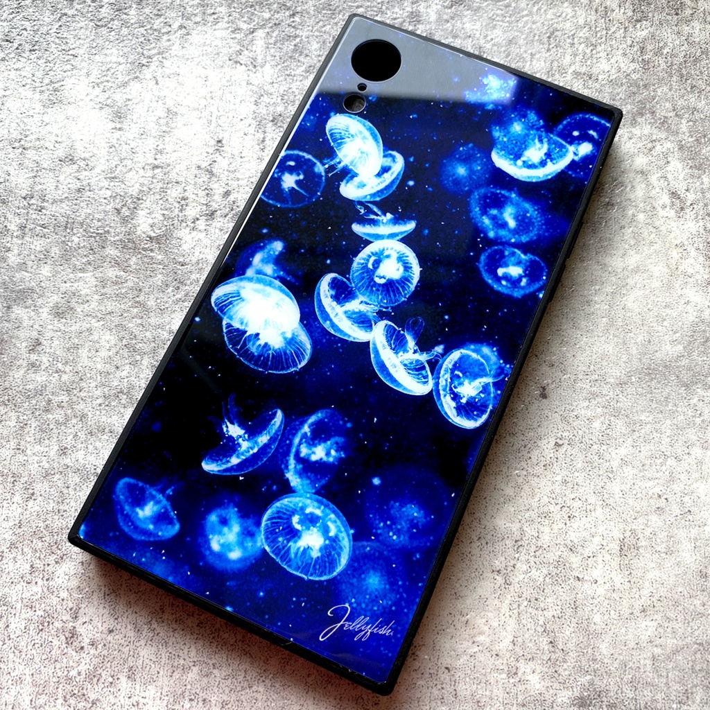 きらきらクラゲのガラススマホケース クラゲ 宇宙 海 スマホケース iphoneケース shibasakura BOOTH