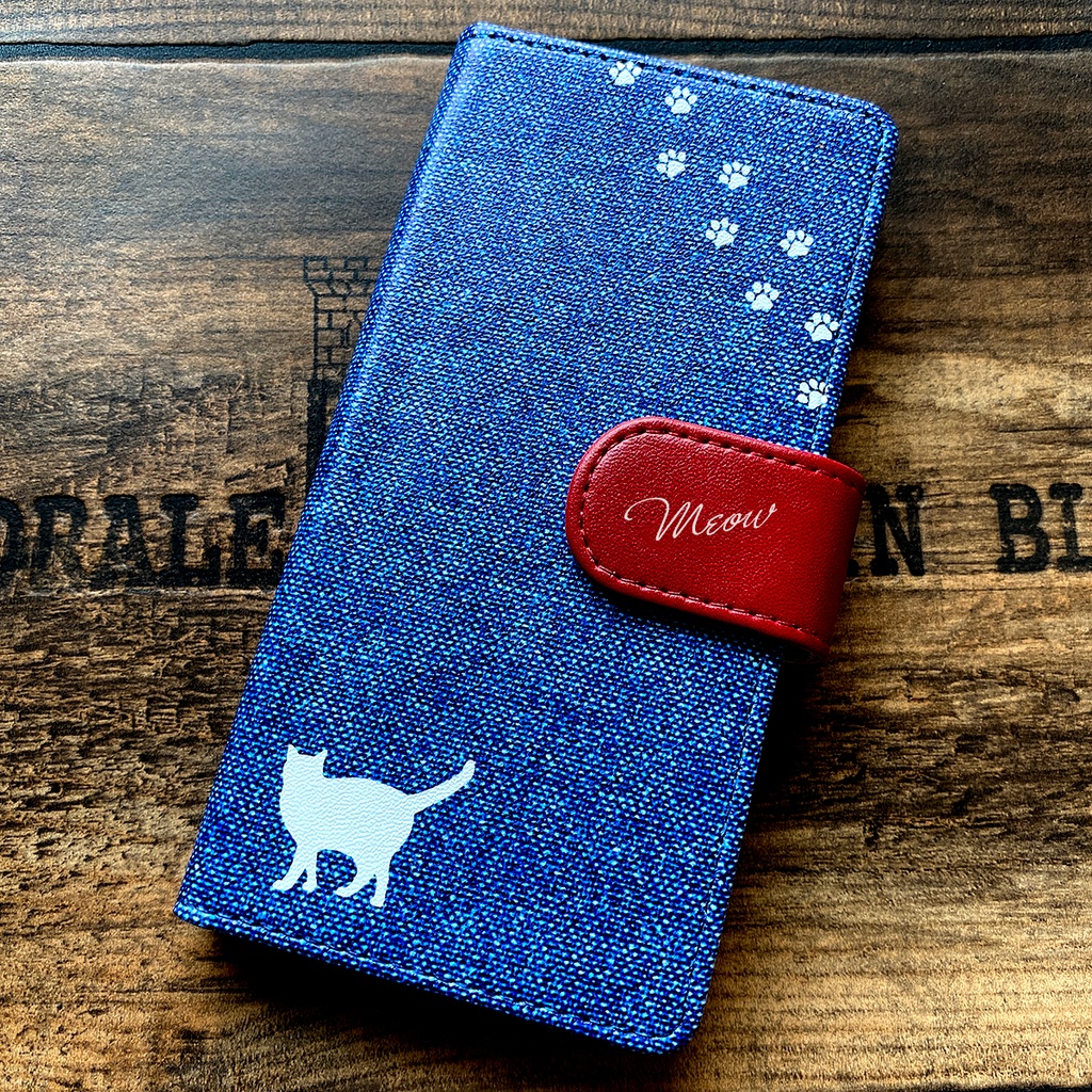 にゃんこデニムの手帳型スマホケース(ブルー×赤) 全機種対応 手帳型 スマホケース iphone15 iphone16e iphone14 iPhone17 Air 猫