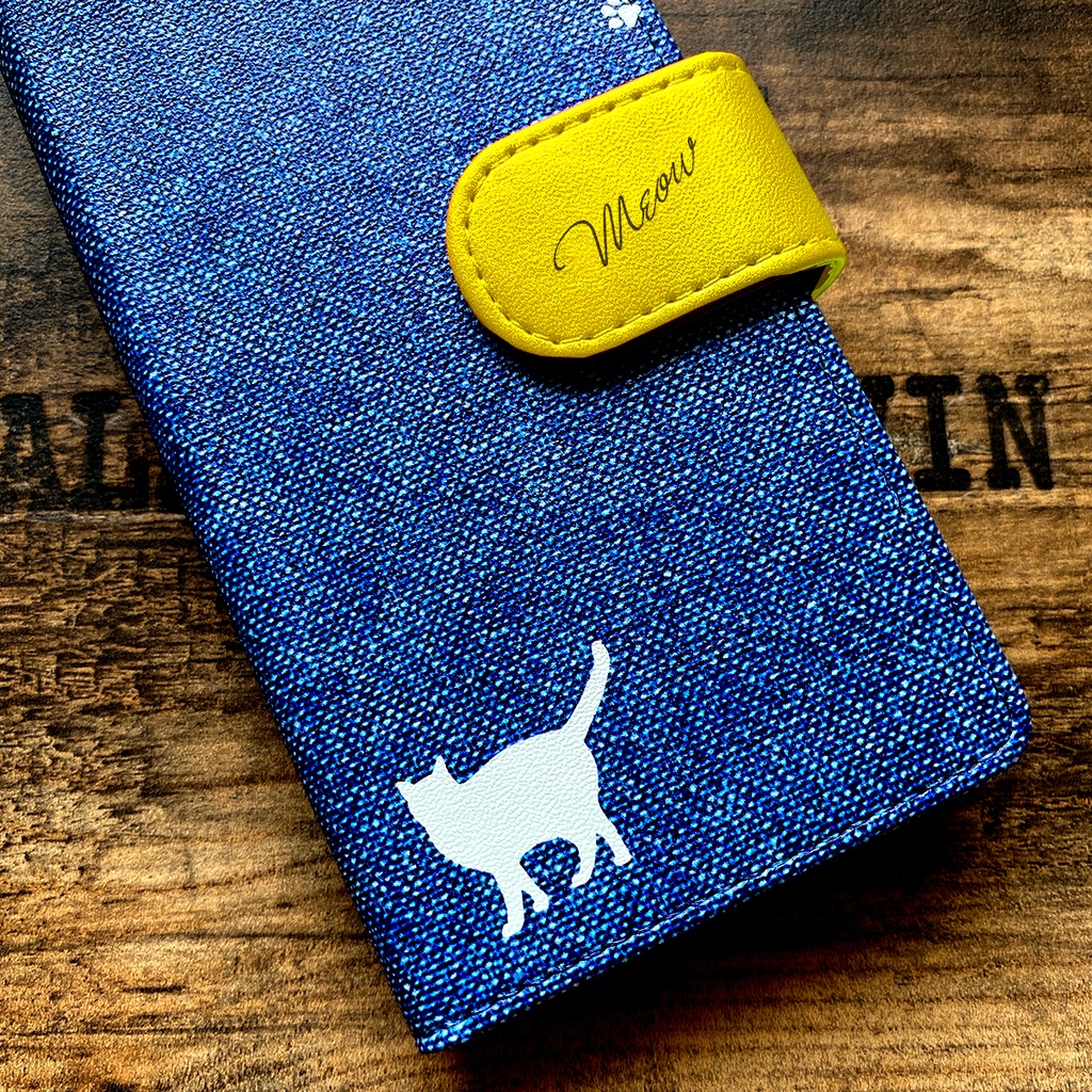 にゃんこデニムの手帳型スマホケース(ブルー×黄) 全機種対応 手帳型 スマホケース iphone15 iphone16e iphone14 iPhone17 Air 猫