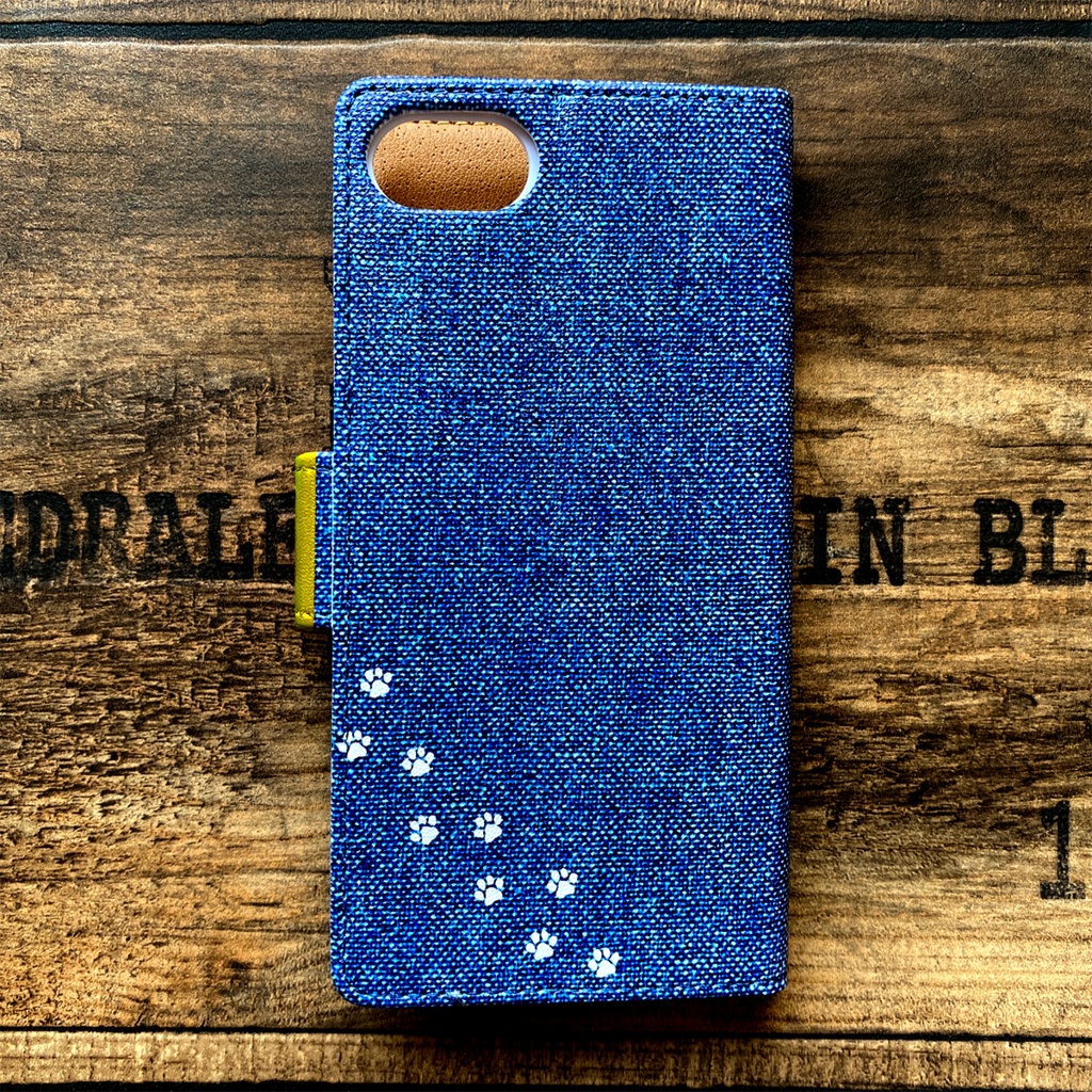 にゃんこデニムの手帳型スマホケース(ブルー×黄) 全機種対応 手帳型 スマホケース iphone15 iphone16e iphone14 iPhone17 Air 猫