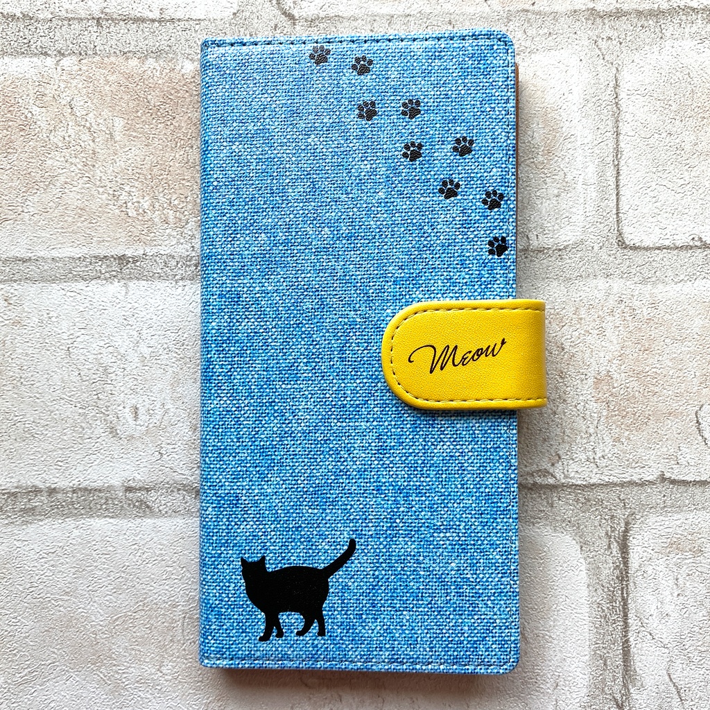 にゃんこデニムの手帳型スマホケース(ライトブルー×黄) 全機種対応 手帳型 スマホケース iphone15 iphone16e iphone14 iPhone17 Air 猫