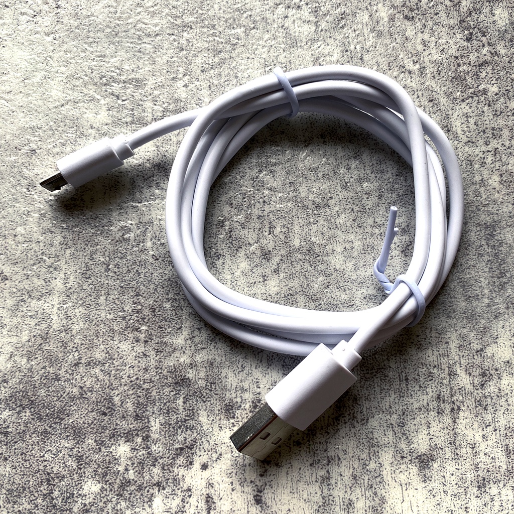 銀のお月様のQiワイヤレス充電器