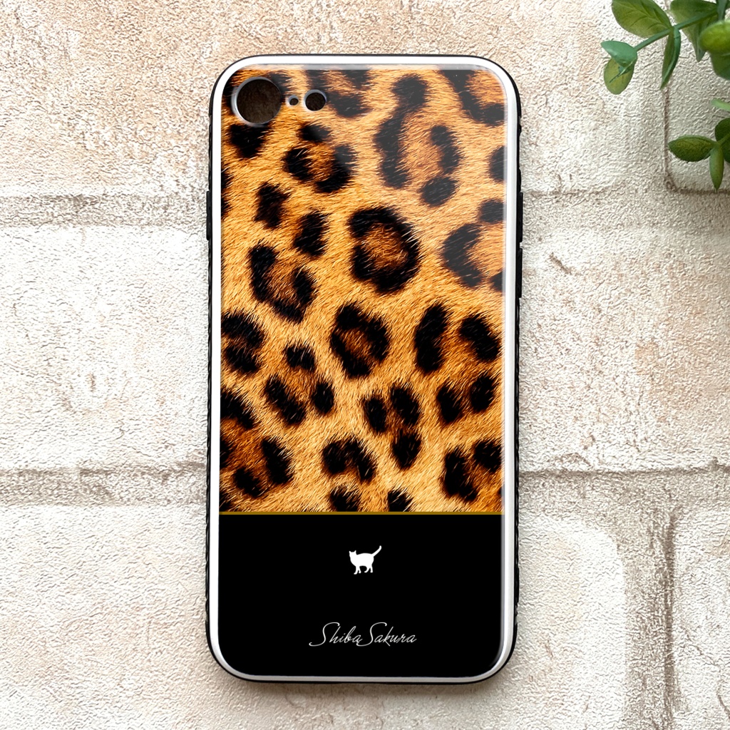 ベンガル猫のスマホケース(強化ガラス) iphoneケース iphone16e iphone15 猫 ベンガル レオパード iphone14 アニマル