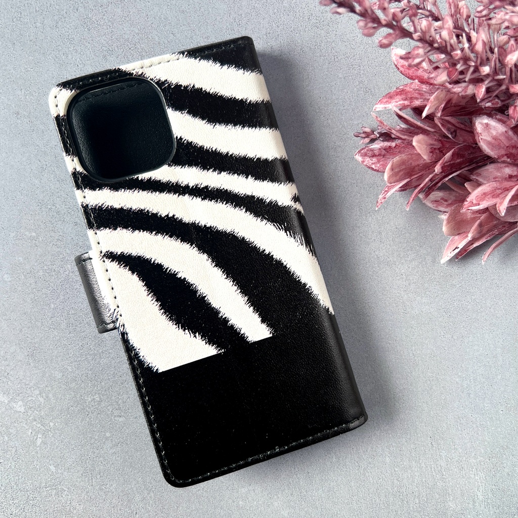 猫とゼブラの手帳型スマホケース 全機種対応 手帳型 スマホケース iPhone17e Air iphone15 iphone16e iphone14 猫 ゼブラ シマウマ