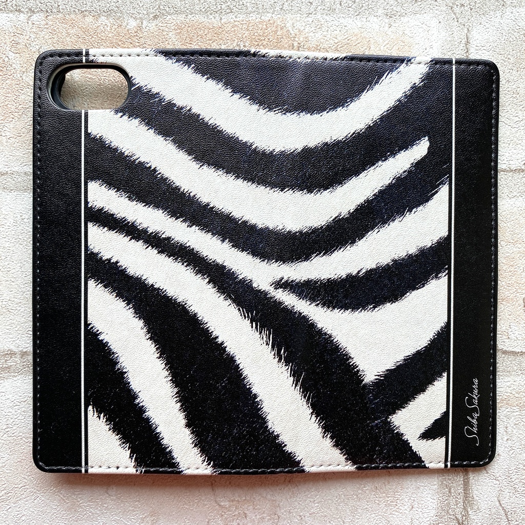 ゼブラの手帳型スマホケース iphone16e iphone14 iphone15 iPhone17 Air 全機種対応 ゼブラ柄 アニマル柄 手帳型 スマホケース 動物