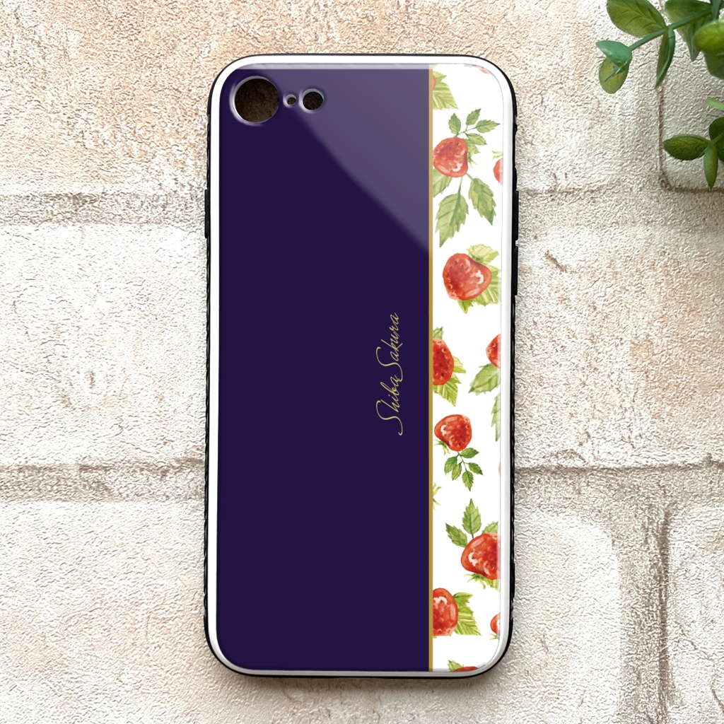 ワイルドストロベリーのスマホケース（ネイビー） 強化ガラス iphone15 iphone16 いちご iphone14