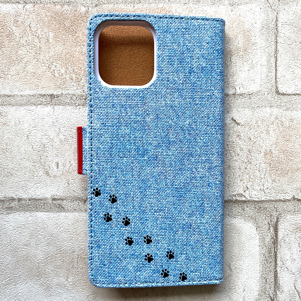 パグとデニムの手帳型スマホケース iphone15 iphone13 iPhone17 Air iphone16e 全機種対応 手帳型 スマホケース 犬 パグ デニム