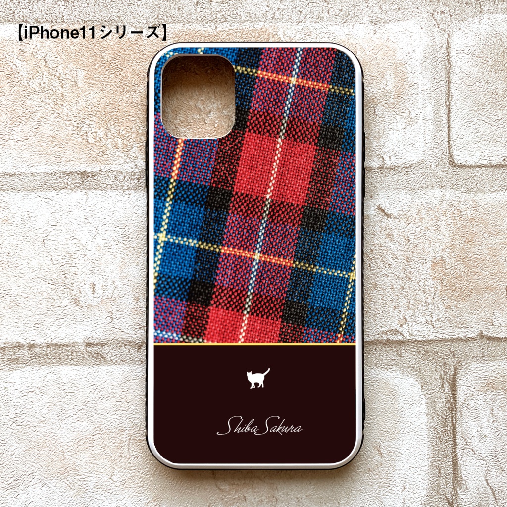 猫とカラフルタータンのスマホケース(強化ガラス) iPhone12 iphone16e iPhone17 Air 猫 スマホケース 強化ガラス iPhone13 チェック iphone14 iphone15