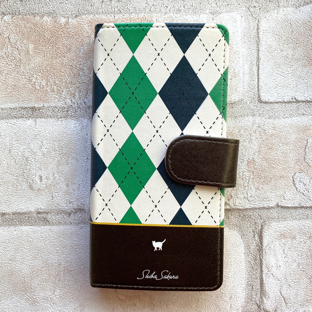 猫とアーガイルの手帳型スマホケース(緑) 全機種対応 猫 黒猫 チェック 手帳型 スマホケース iphone15 iphone16e iphone13 iPhone17 Air メンズ