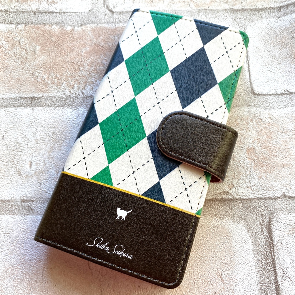 猫とアーガイルの手帳型スマホケース(緑) 全機種対応 猫 黒猫 チェック 手帳型 スマホケース iphone15 iphone16e iphone13 iPhone17 Air メンズ