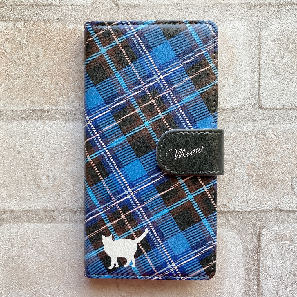 猫とチェックの手帳型スマホケース(ブルーグレイ) 全機種対応 猫 黒猫 iPhone17 Air チェック 手帳型 スマホケース iphone15 iphone16e iphone13 メンズ