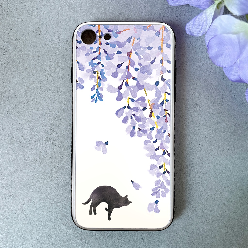 黒猫と藤のガラススマホケース（強化ガラス） 藤の花 藤 黒猫 猫 iphone16 iPhone17e Air iphone15 iphone13 SE3 第3世代 iphone14