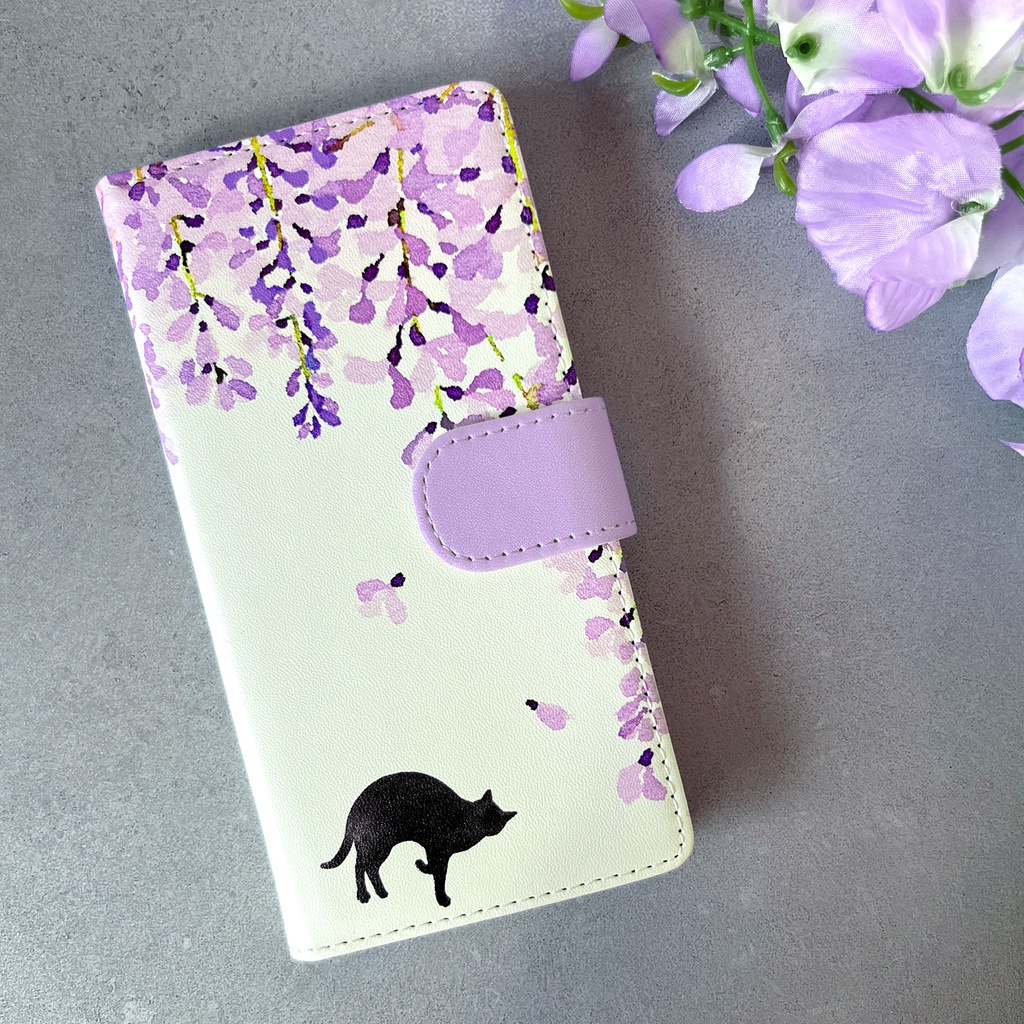 黒猫と藤の手帳型スマホケース (藤紫/ベルトあり) 藤の花 藤 黒猫 猫 iPhone17e Air iphone15 iphone14 iphone16e 全機種対応 手帳型 SE3 第3世代