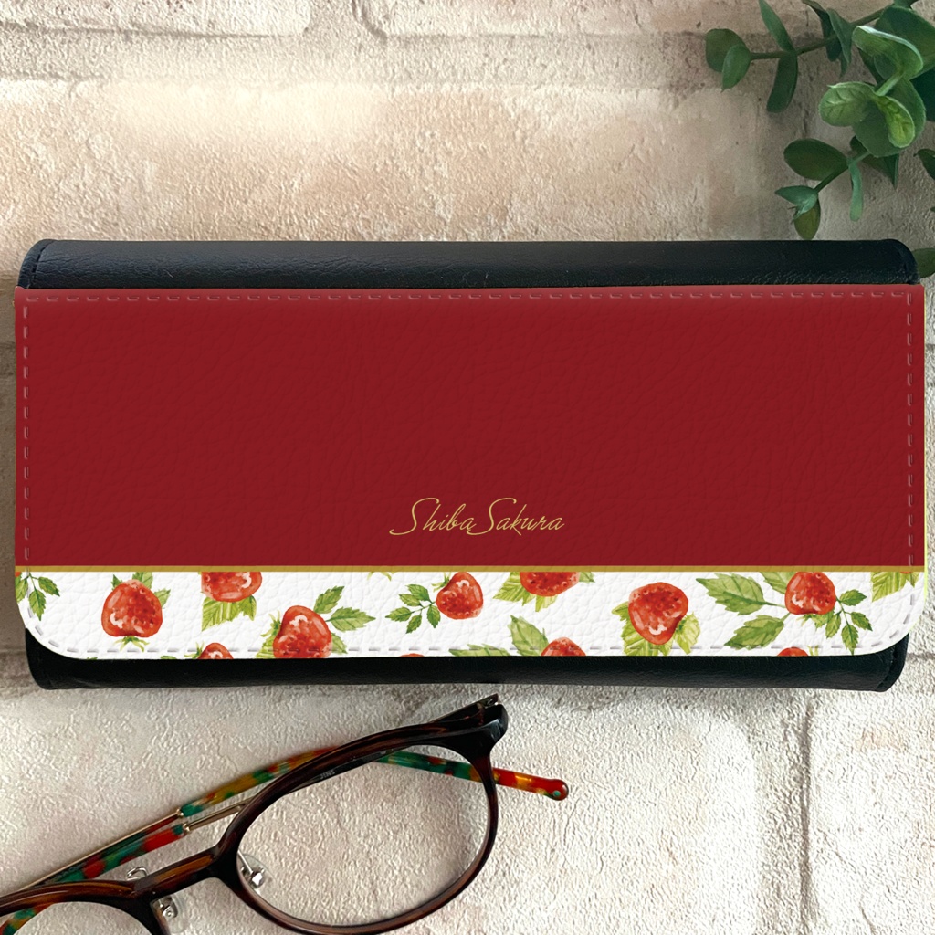 ワイルドストロベリーのメガネケース(赤)イチゴ 花