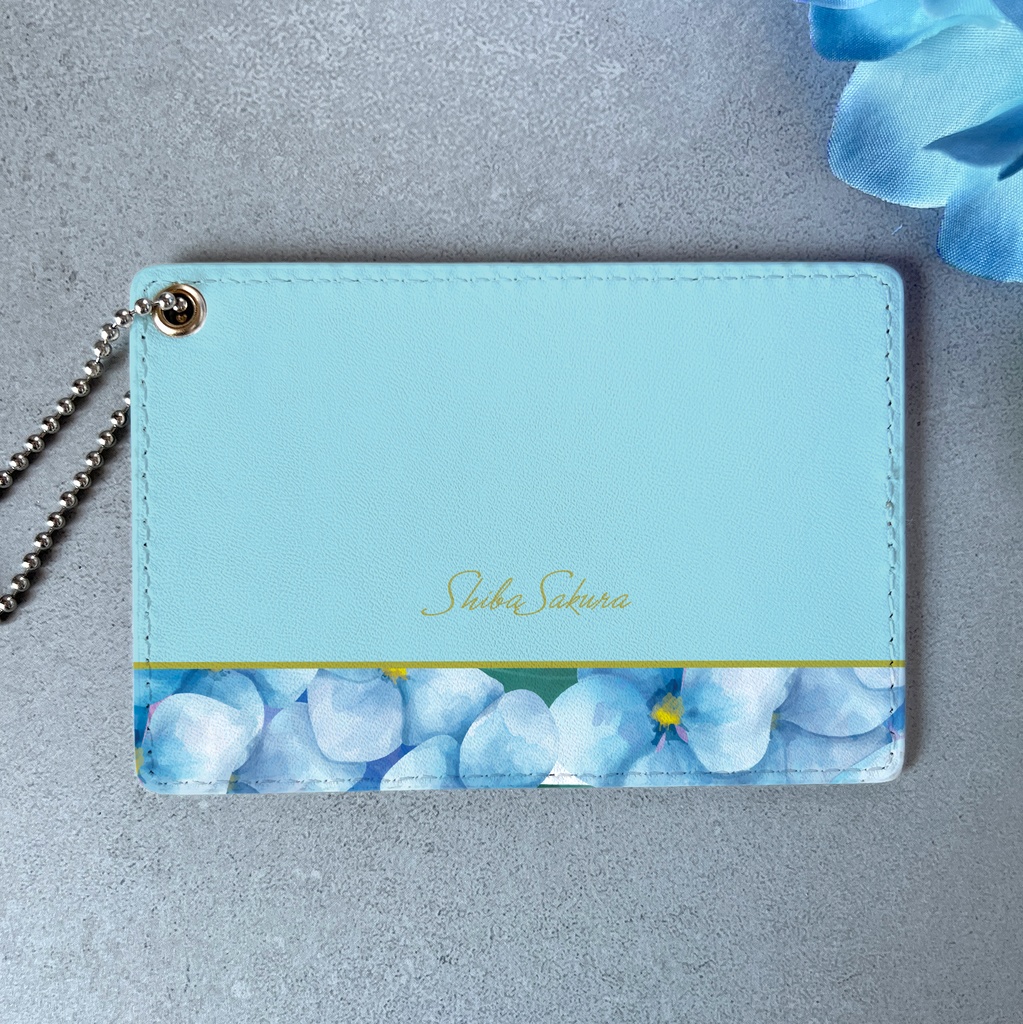 梅雨の紫陽花のパスケース(ライトブルー) 紫陽花 花 定期入れ カードケース