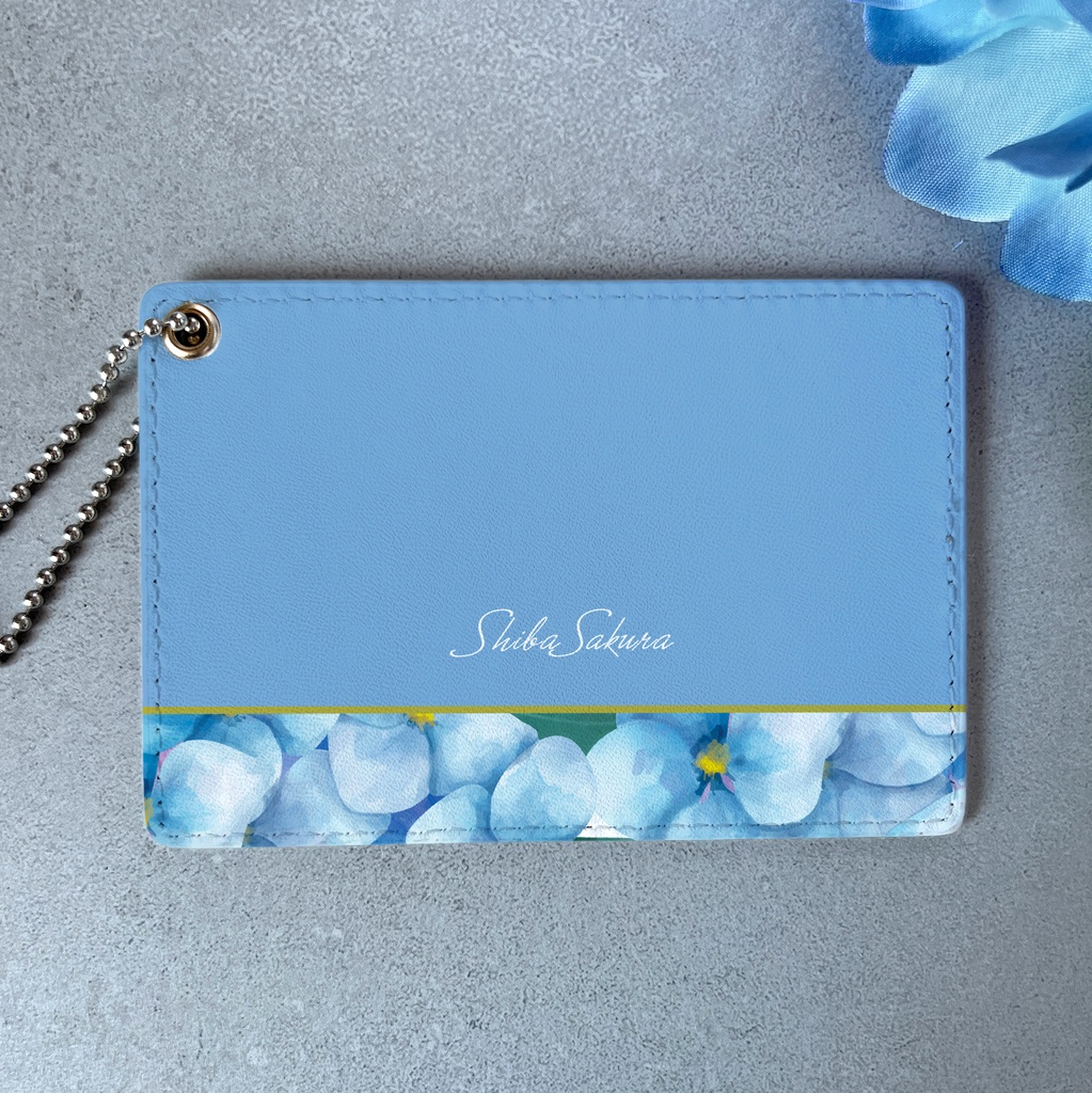 梅雨の紫陽花のパスケース(薄青) 紫陽花 花 定期入れ カードケース