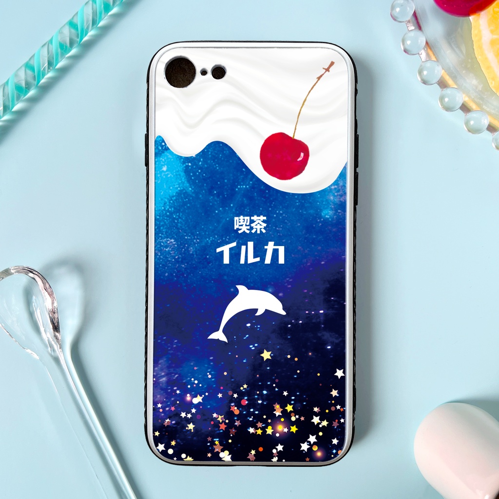 宇宙イルカとクリームソーダのスマホケース(強化ガラス) イルカ iPhone17e Air iphone13 iphone15 iphone16 iphone14 SE3 XR 他