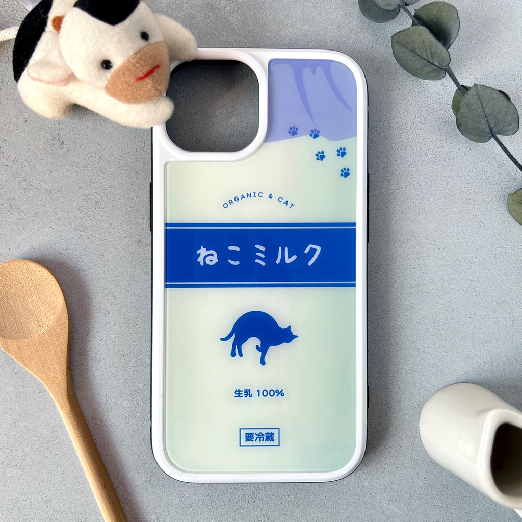 ねこミルクのガラススマホケース(くつろぎ青猫/強化ガラス) 猫 動物 黒猫 iPhone17e Air iphone13 メンズ スマホケース iphone15 iphone16 iphone14 SE 第3世代