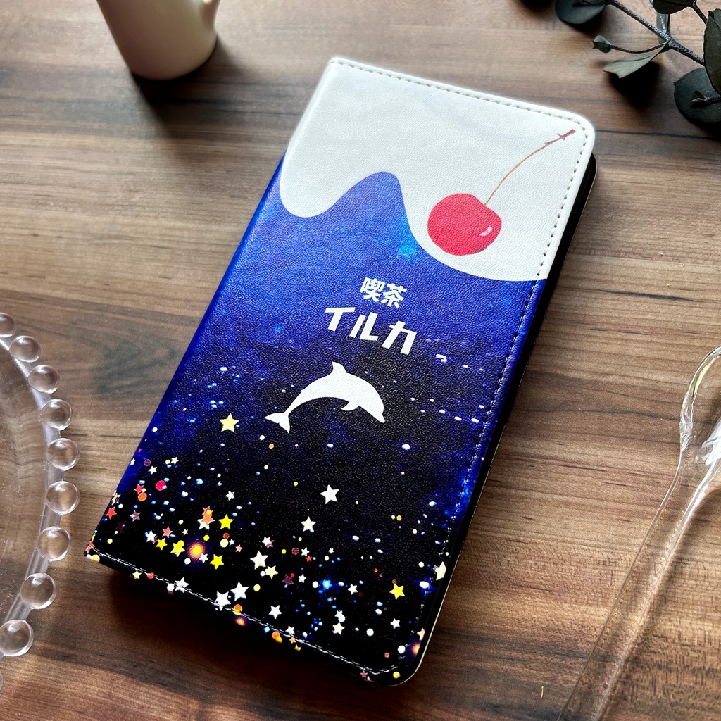宇宙イルカとクリームソーダの手帳型スマホケース iphone15 スマホケース iphone14 iphone16e
