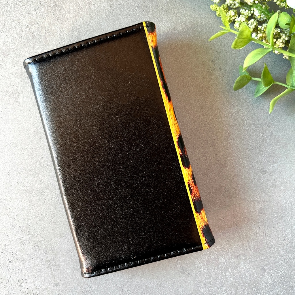 レオパード×ブラックのキーケース 動物 アニマル柄 猫 キーケース