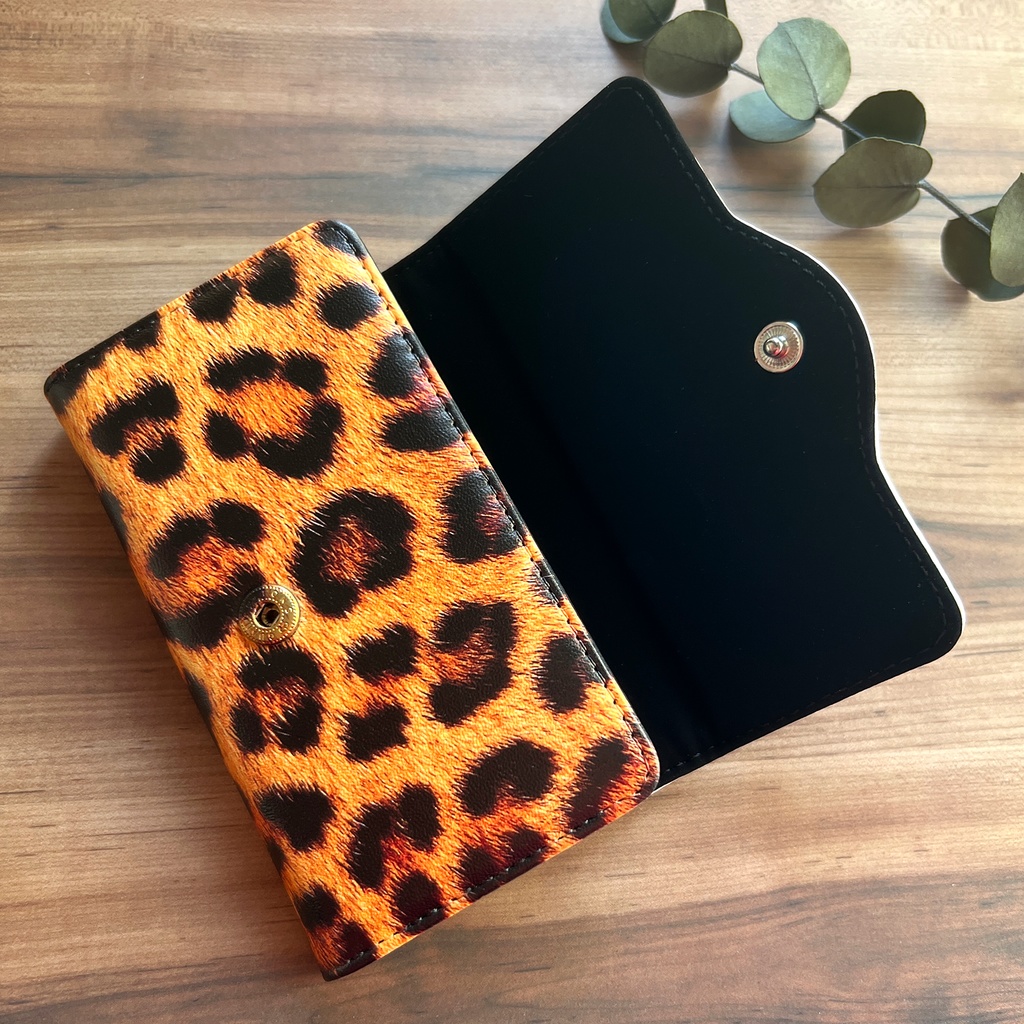 レオパード×ブラックのキーケース 動物 アニマル柄 猫 キーケース