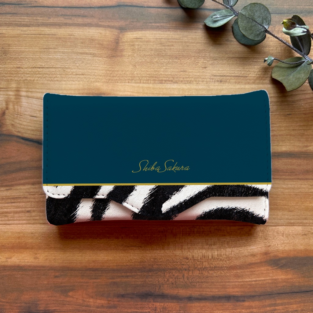 ゼブラ×ネイビーのキーケース 動物 アニマル柄 シマウマ ゼブラ キーケース